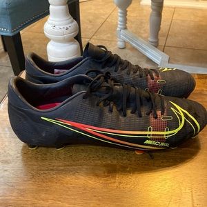 Nike mercurial soccer cleats